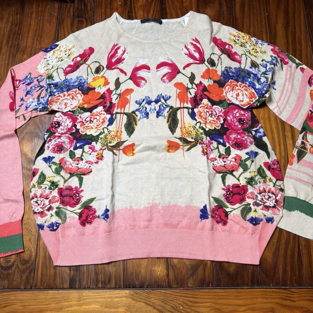 High Use Everyday Couture Claire Campbell  Cotton Bold Floral Sweater S A1274